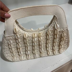 l*space Cream Shell-Trim Mini Straw Tote